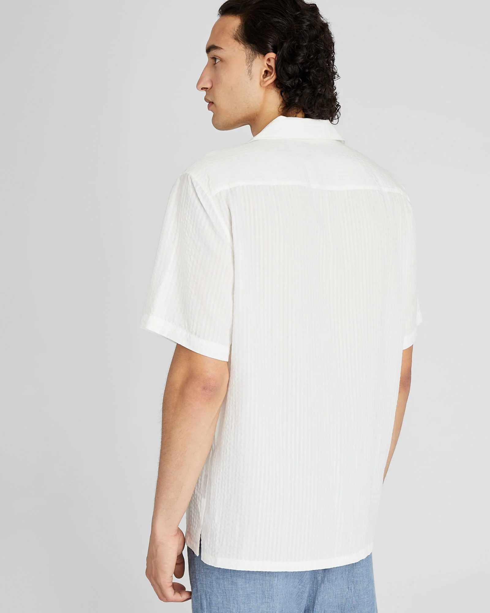 Short Sleeve Camp Collar Seersucker Shirt - Image 3